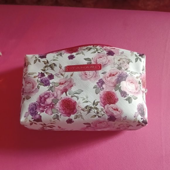TAHARI, red/floweral travel bag, liquid tube, clear bag that holds them all. - Picture 3 of 5